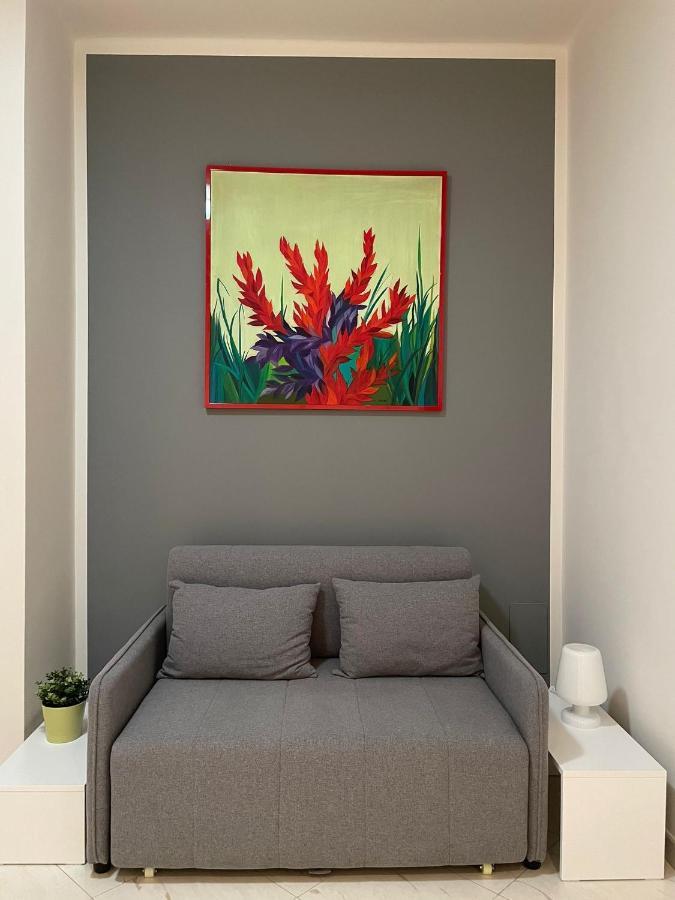 Comfort Apartment And Terrace Nel Cuore Di Бари Экстерьер фото